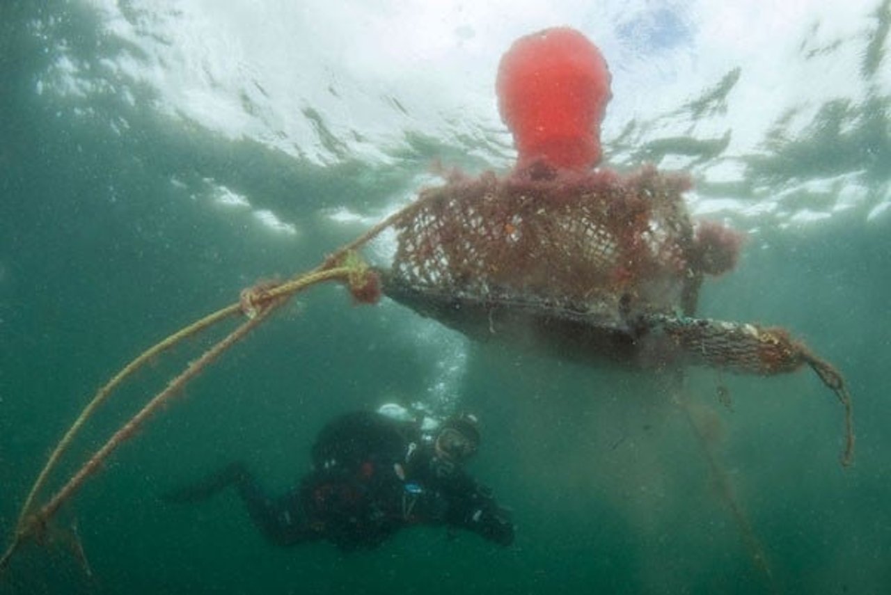 ghost-fishing_peter-verhoog