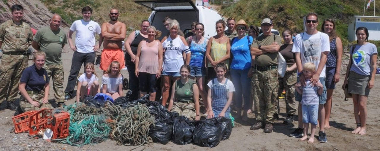 morrisons_fathoms_free_beach_clean_smaller_cropped_2